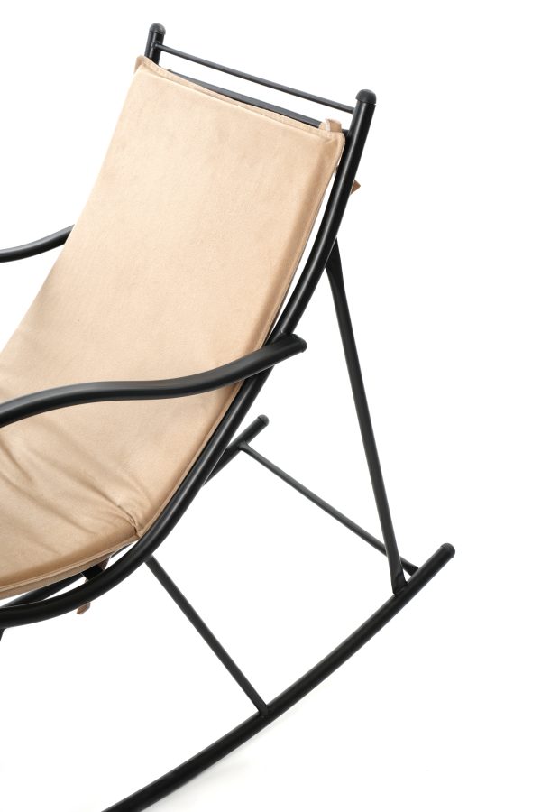 une chaise berçante Vira en marron